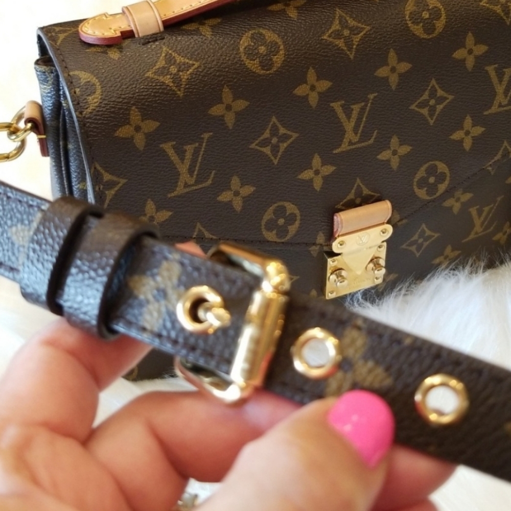 Louis Vuitton Pochette Metis - Picture 3 of 8